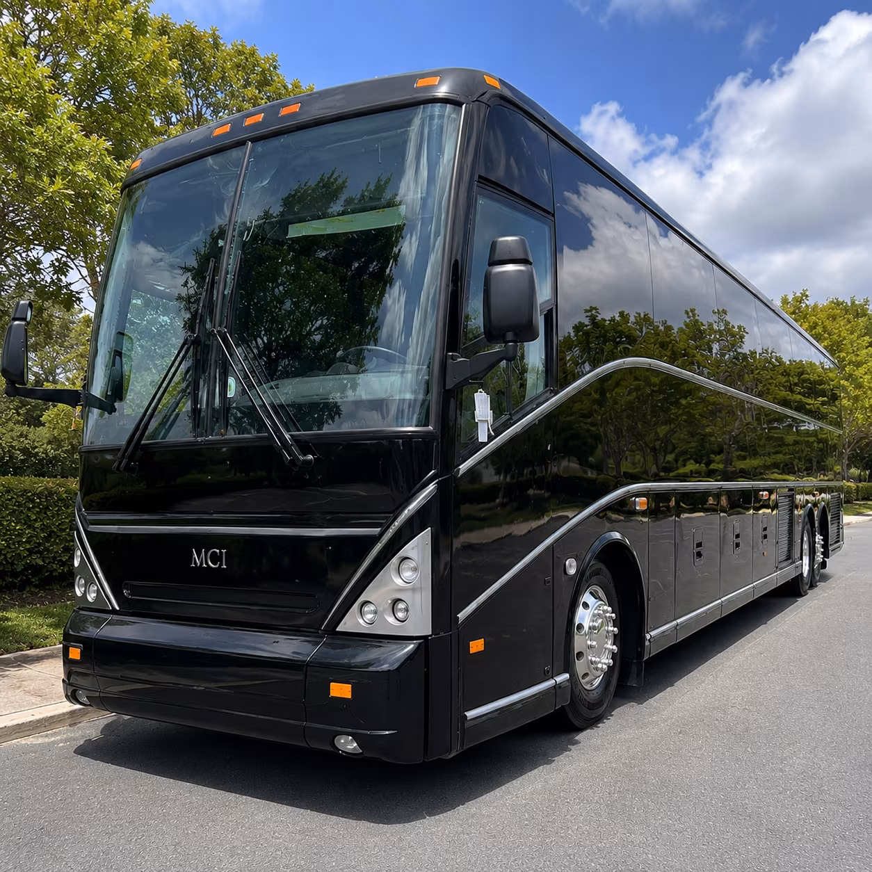 corporate airport transfer buses to and from sacramento international smf