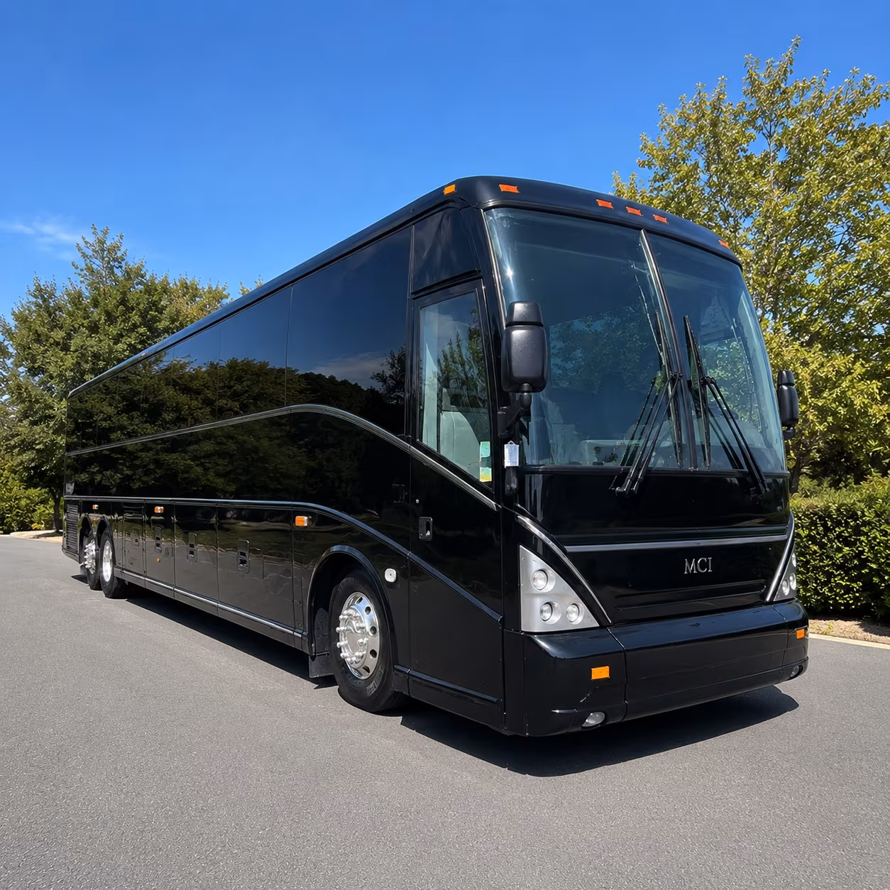 large scale shuttle buses for multi day corporate offsites and team travel