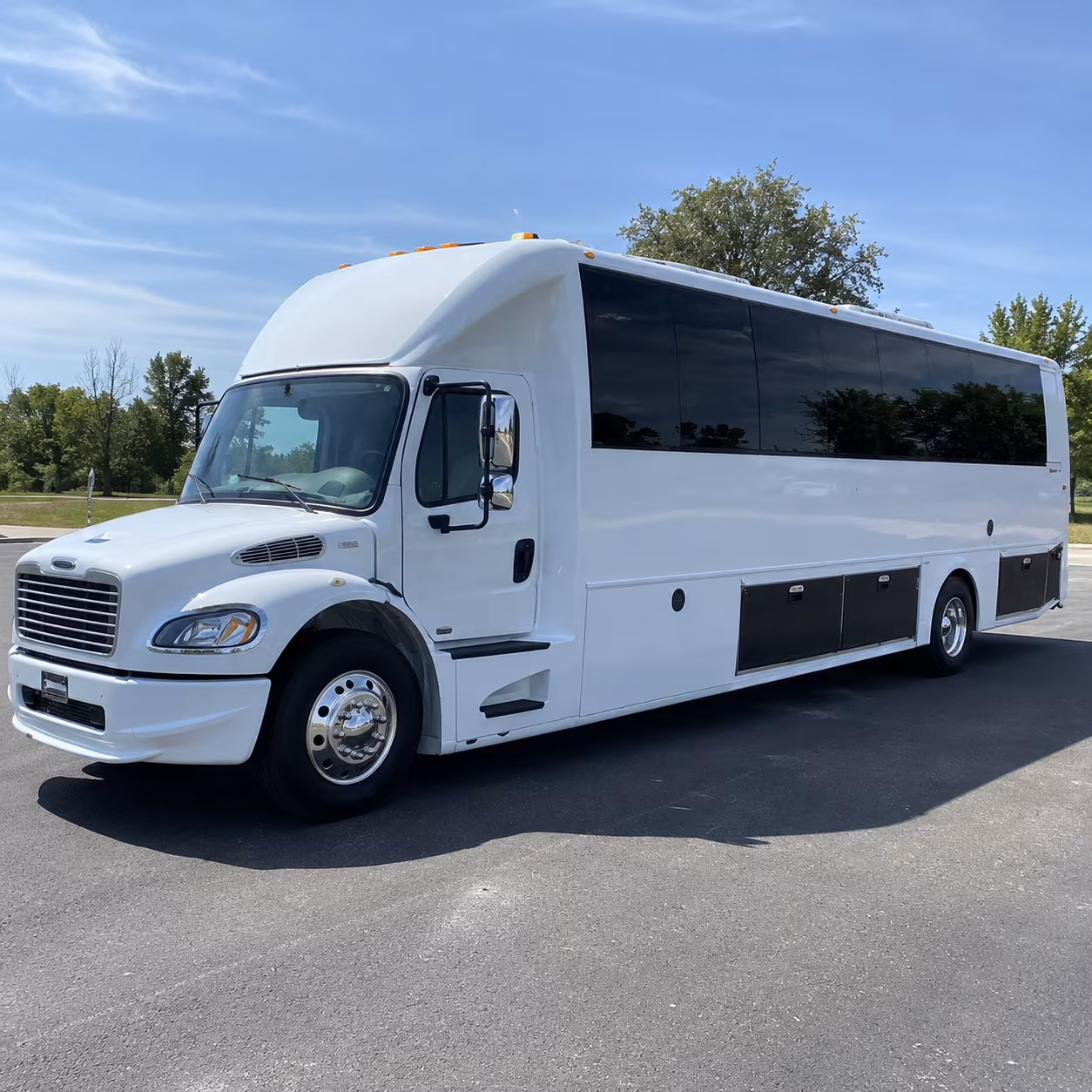 roseville 40 passenger party bus