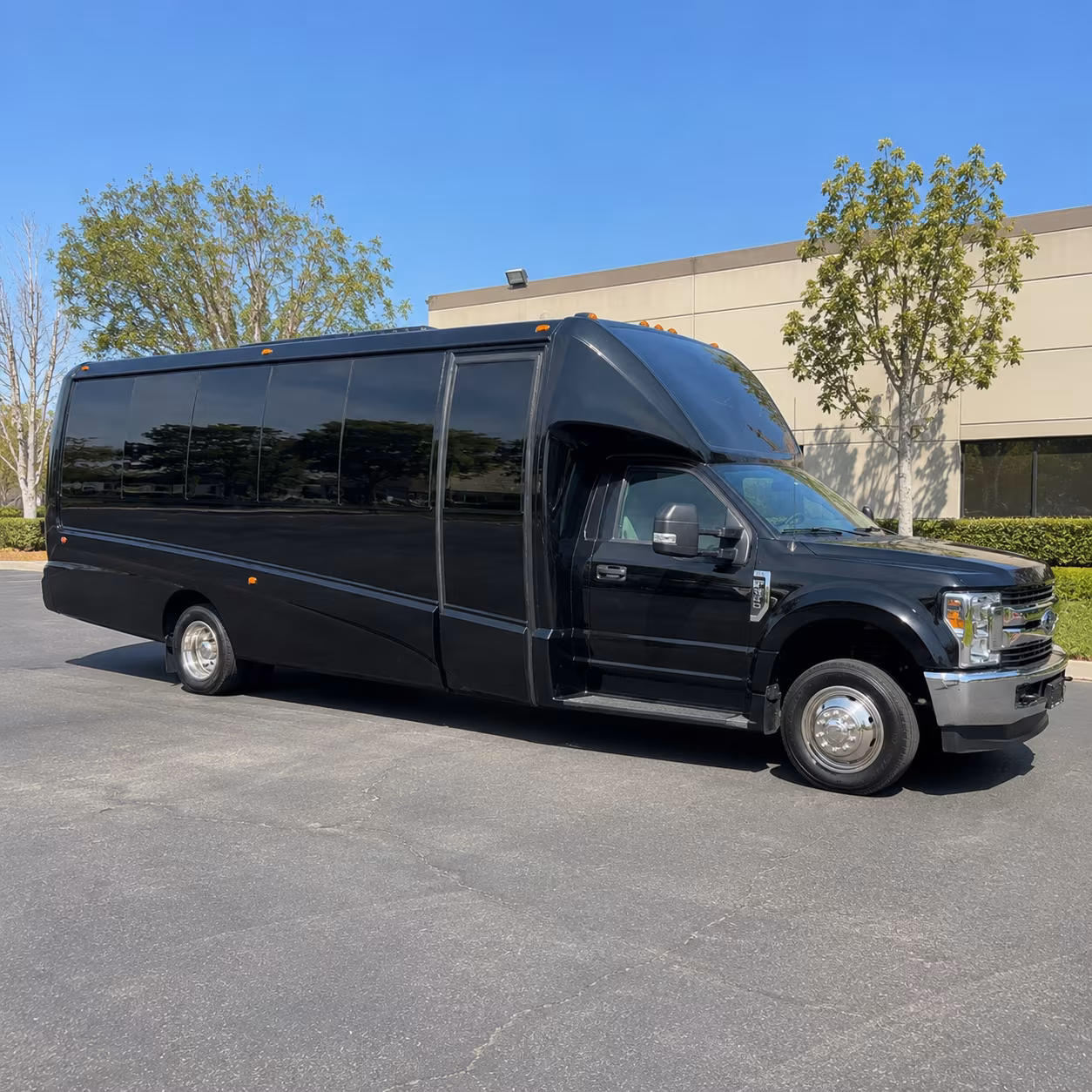 roseville holiday party bus rental