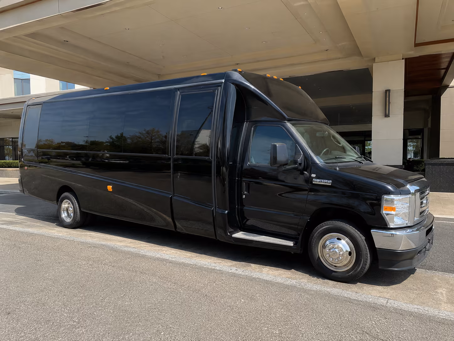 roseville new years eve party bus rental